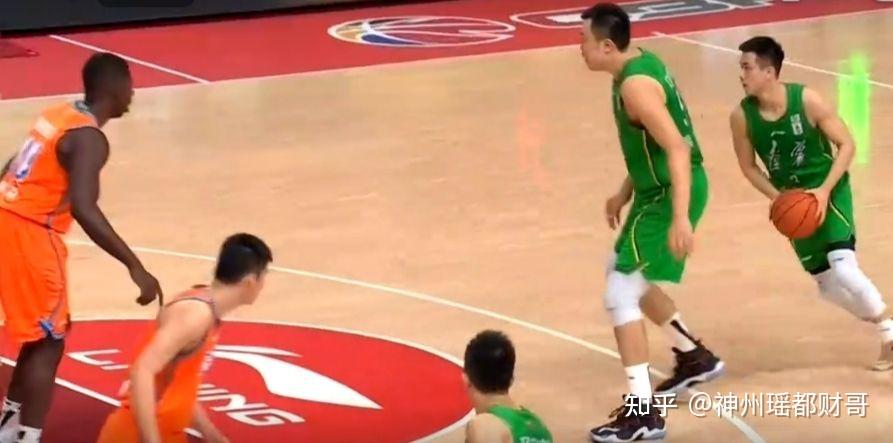 湖南队大胜对手，引爆全场热烈掌声